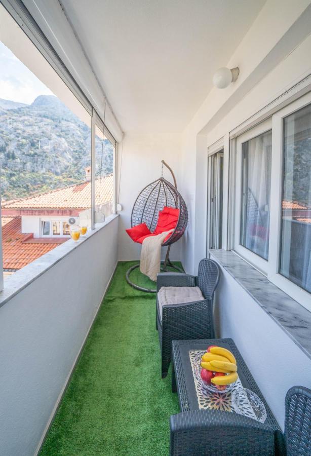 The View Of Kotor - Sea & Old Town View Apartment ภายนอก รูปภาพ