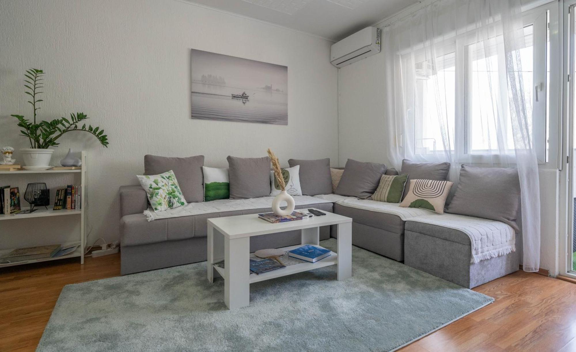 The View Of Kotor - Sea & Old Town View Apartment ภายนอก รูปภาพ